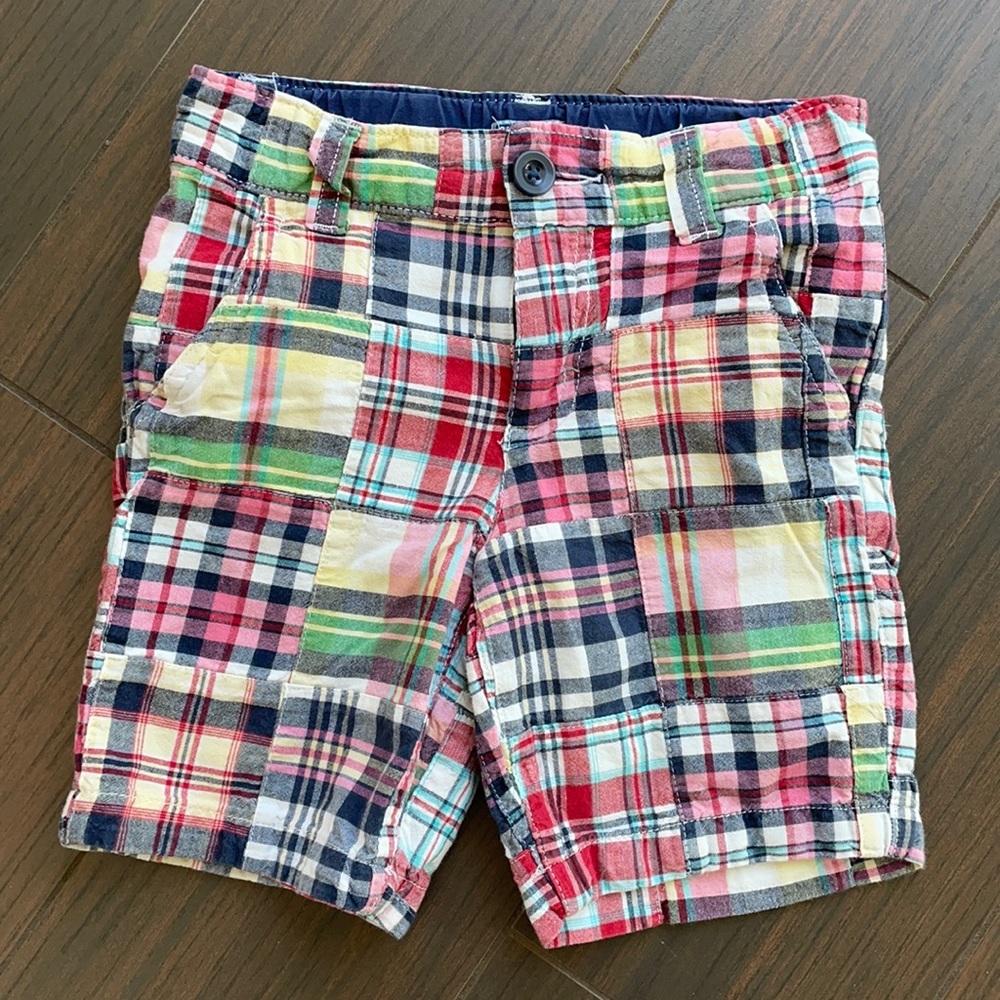 Toddler Plaid shorts - size 3T